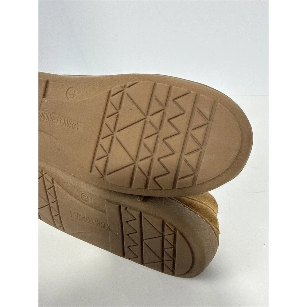 MINNETONKA TAN SUEDE LEATHER MEN'S MOCCASIN SLIPPERS FAUX FUR LINED SZ 10M